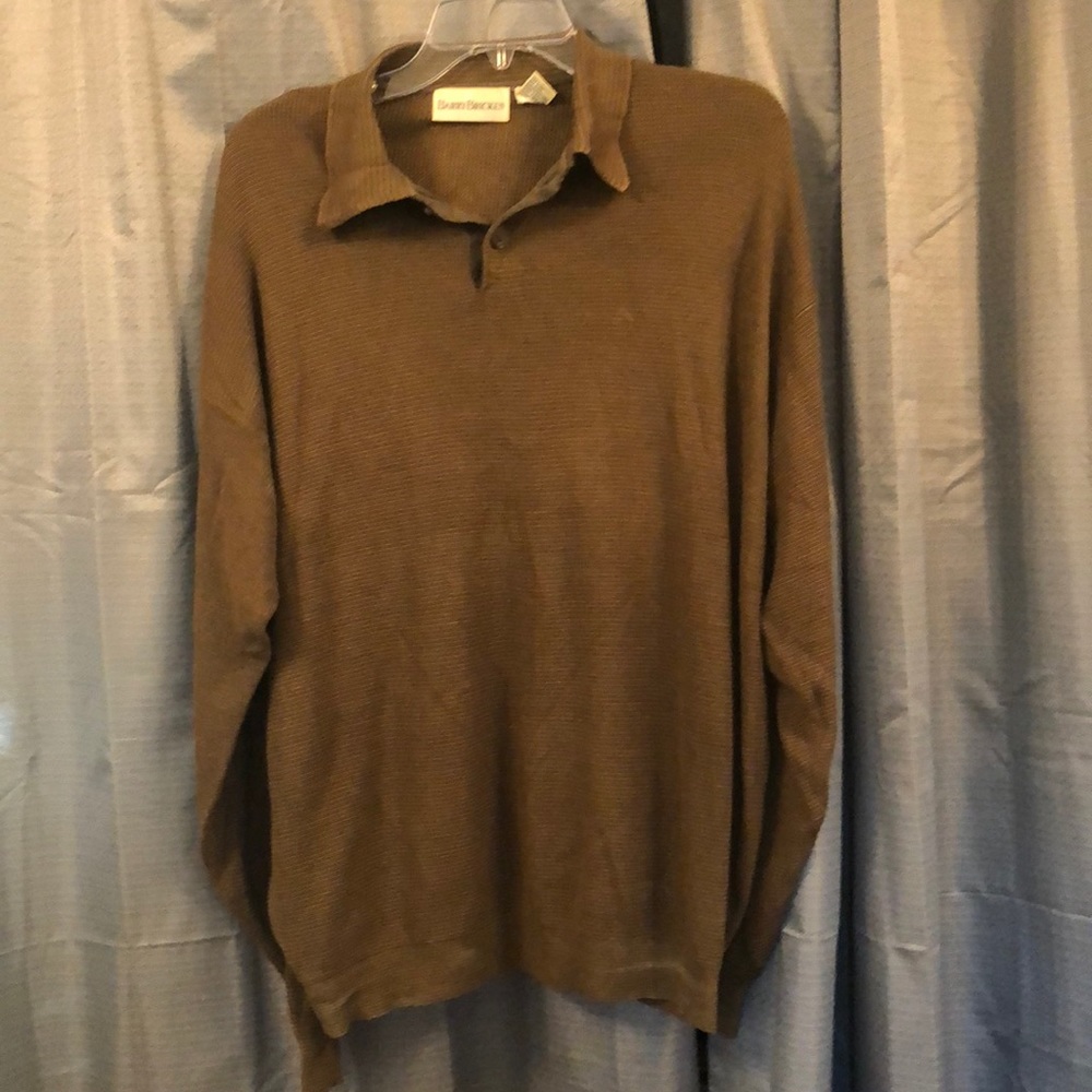 Me a sweater shirt